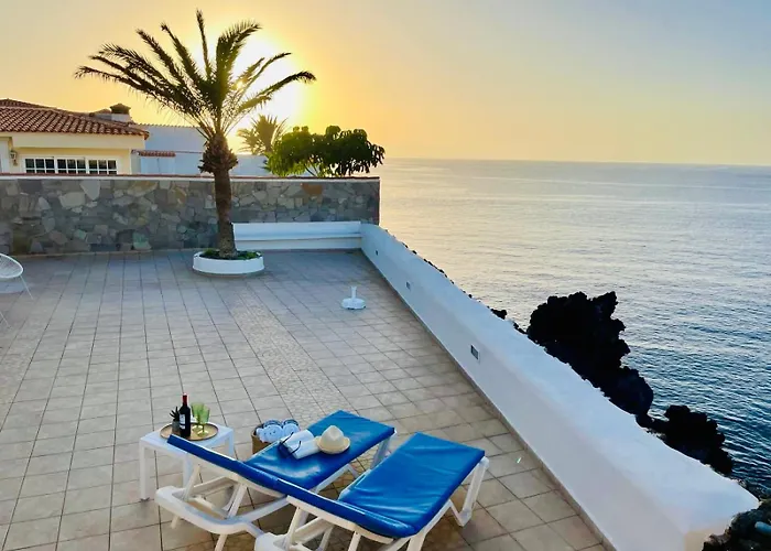 Beachfront Villa And Pool
